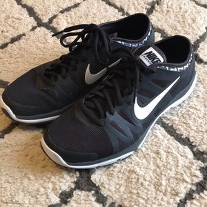 Nike training tennis shoes